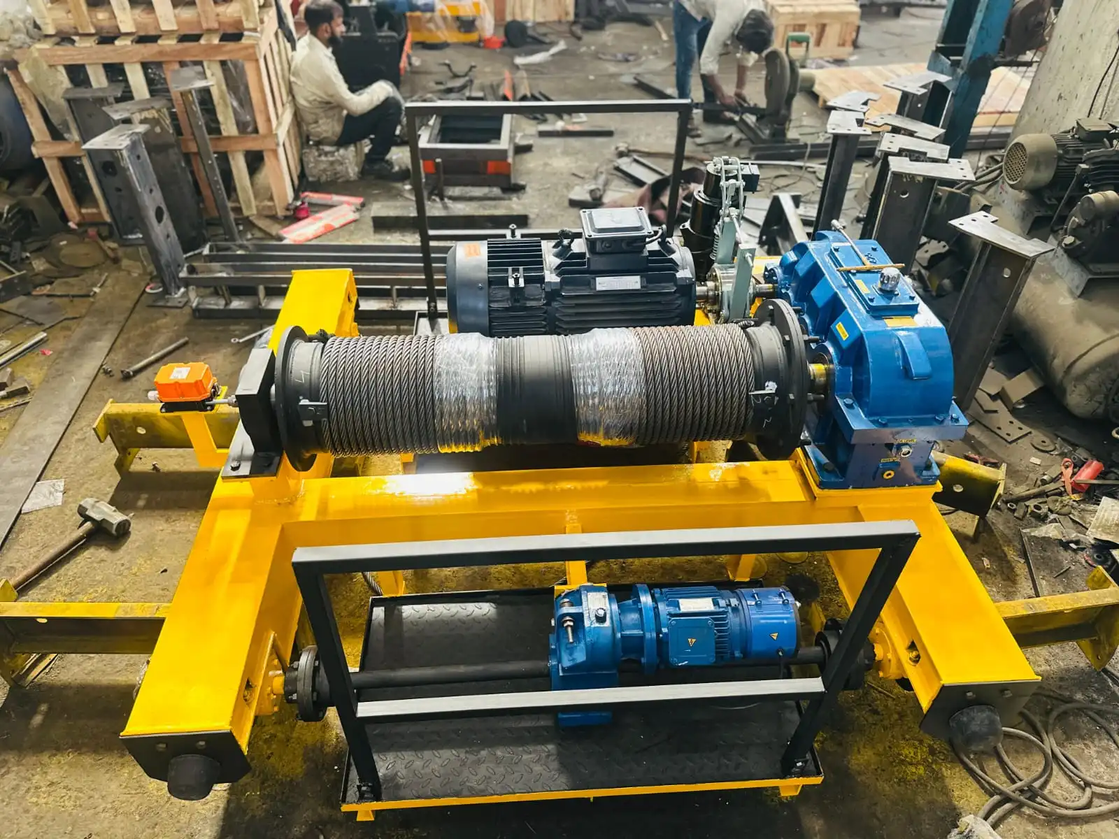 hoist1